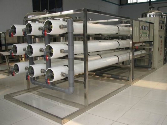 Stabilimento di trasformazione messo in recipienti di osmosi inversa dell'acqua del pozzo trivellato 10m3/H