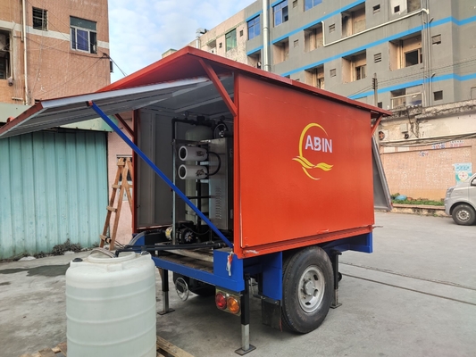 Rimorchio mobile di osmosi inversa di Tralier del demineralizzatore di Tretment dell'acqua di Tow Truck Trailer Car Mobile da vendere