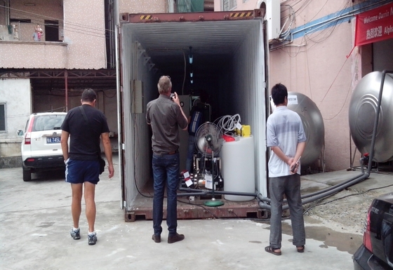 Trailer Mobile Containerized Sea Water Maker Macchina di desalinizzazione dell'acqua di mare per acqua potabile