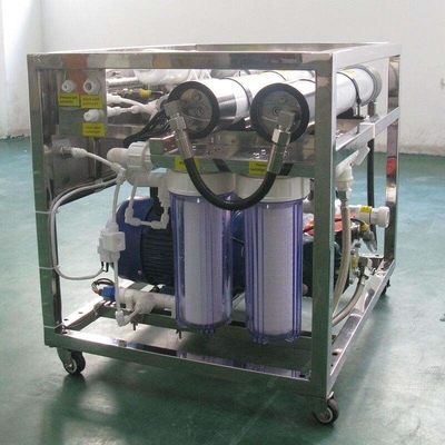 Mini impianto di desalinizzazione dell'acqua RO mobile solare