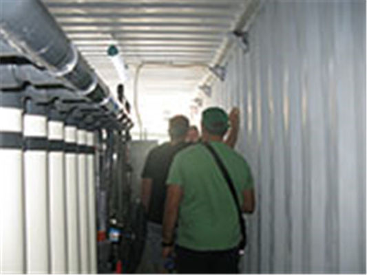 Vetroresina 10kw materiale della pianta del RO di osmosi inversa di desalificazione 100TPH
