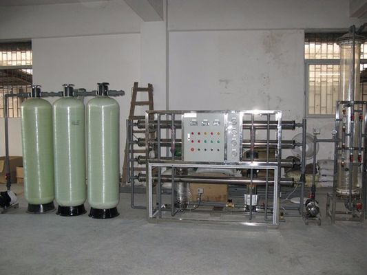 3KW ha deionizzato i sistemi a acqua, Ion Exchange Resin Filter recupero di 75% - di 60%