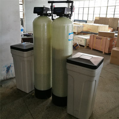 Addolcitore dell'acqua dei sistemi di trattamento dell'addolcitore dell'acqua di FRP, 220V e sistema del filtro