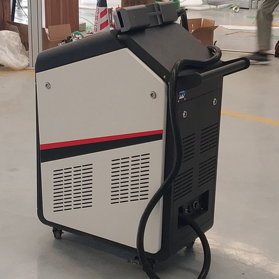 Macchina di pulizia tenuta in mano del laser di 500W 1000W 2000W per rimozione della ruggine